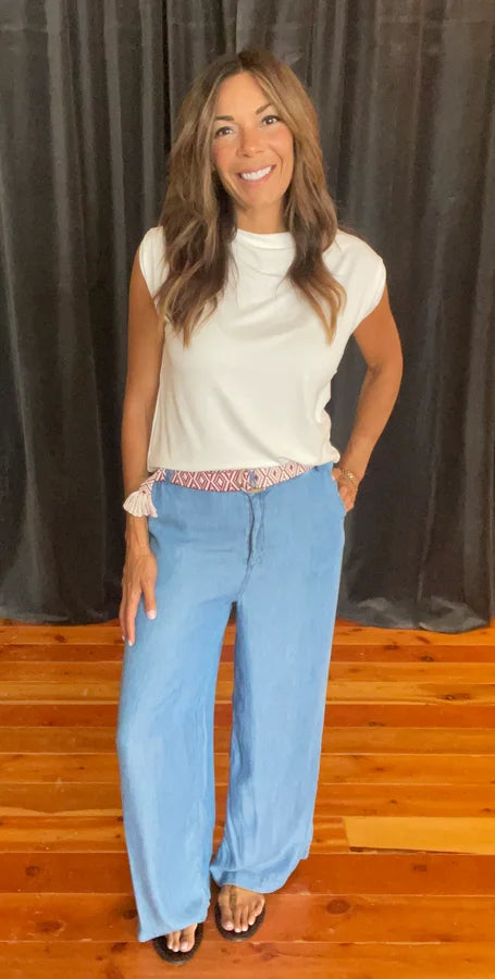 Wide-Leg Lyocell Pants