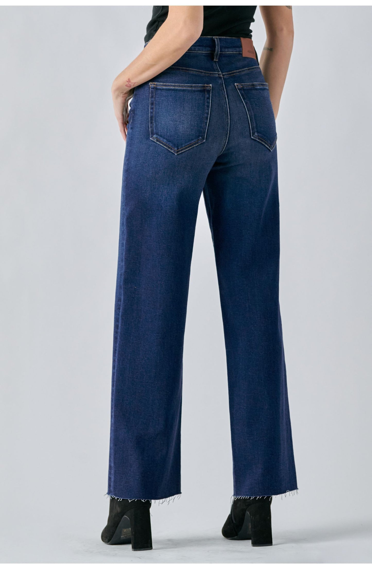 Hidden Jeans Dark Wash Stretch Dad Jean