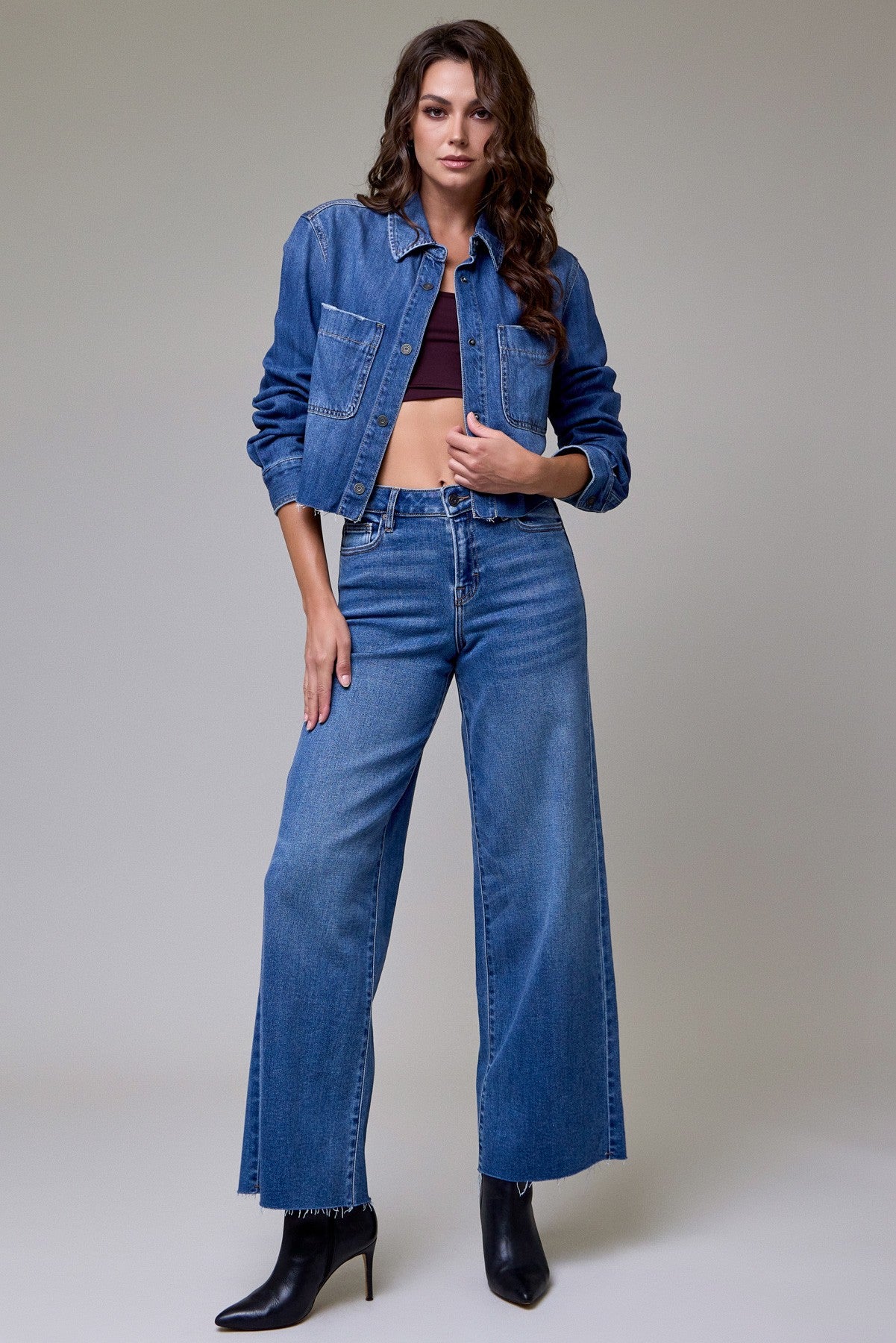 Hidden Medium Wash Cropped Denim Shirt