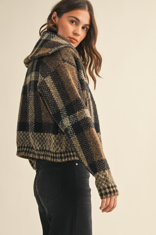 CHECKERED FUZZY SWEATER JACKET