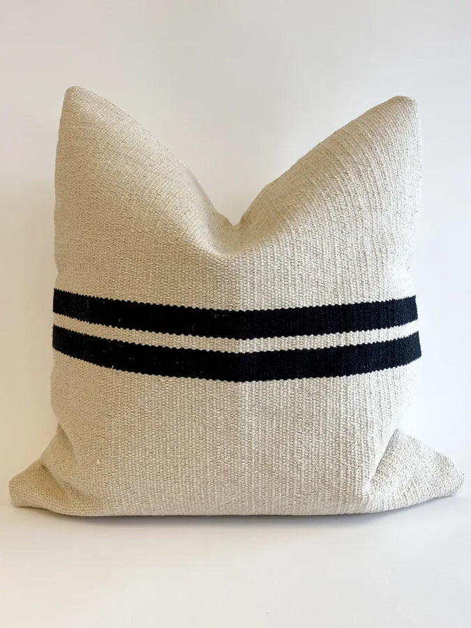 Ruhi 100% Cotton Handwoven Pillow Cover