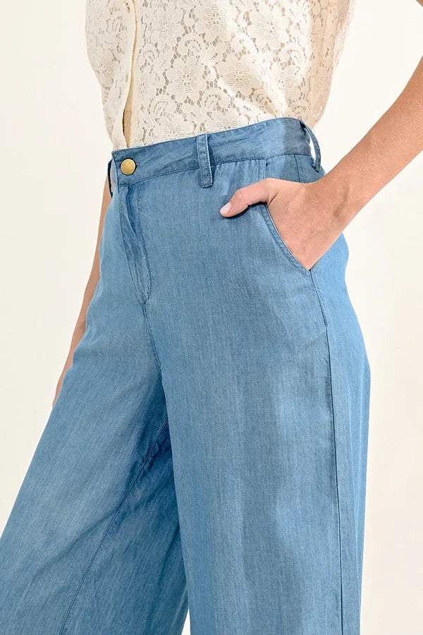 Wide-Leg Lyocell Pants