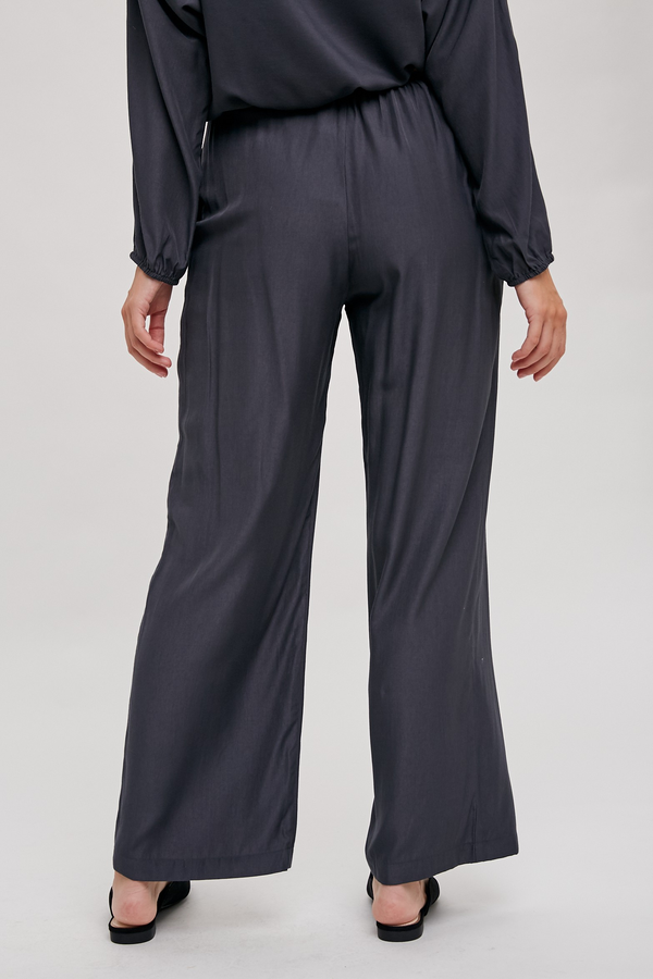 About Time Navy Elastic Waist Pants
