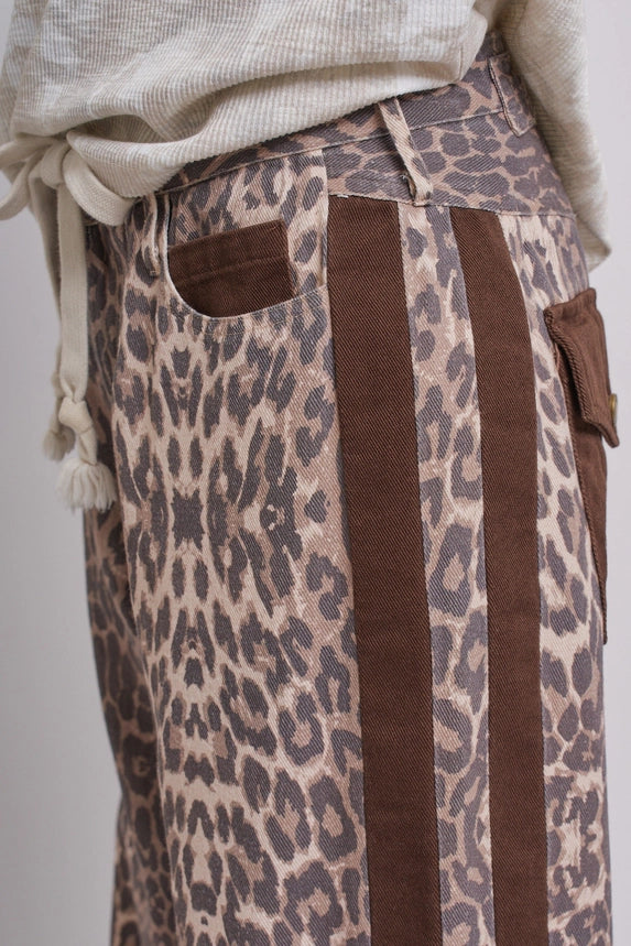 Leopard Print Wide-Leg Pants with Side Stripe
