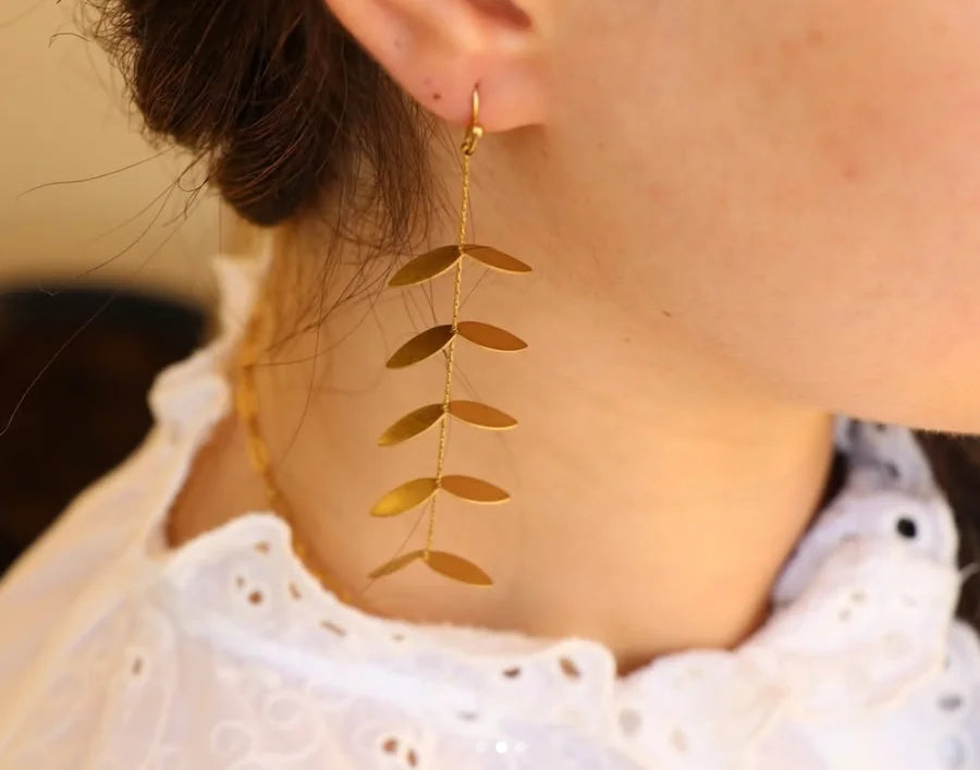 Leaf Minimalist Long Drop Earring