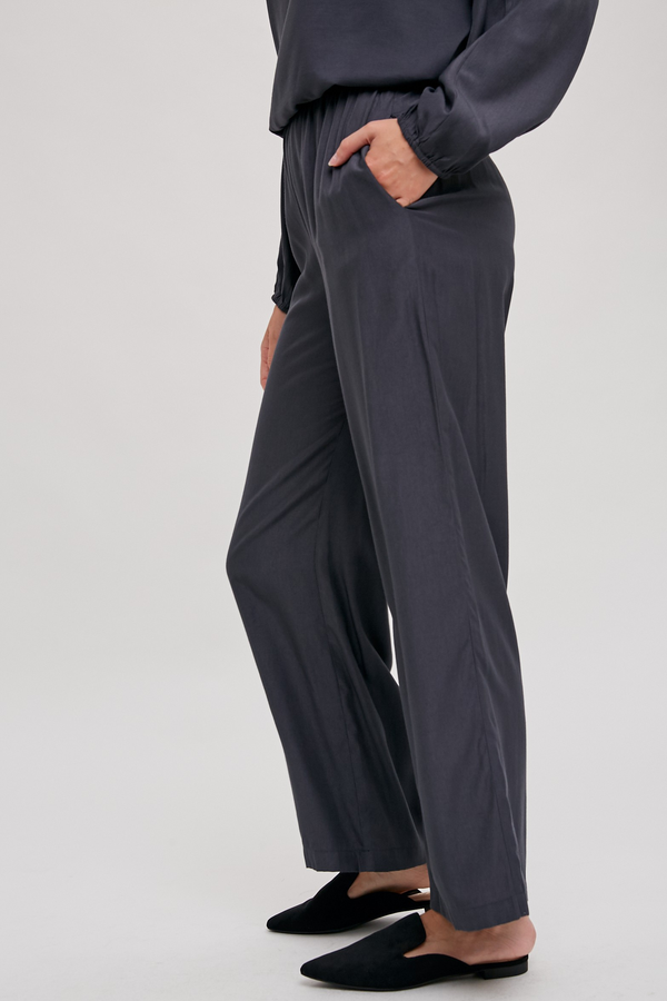 About Time Navy Elastic Waist Pants