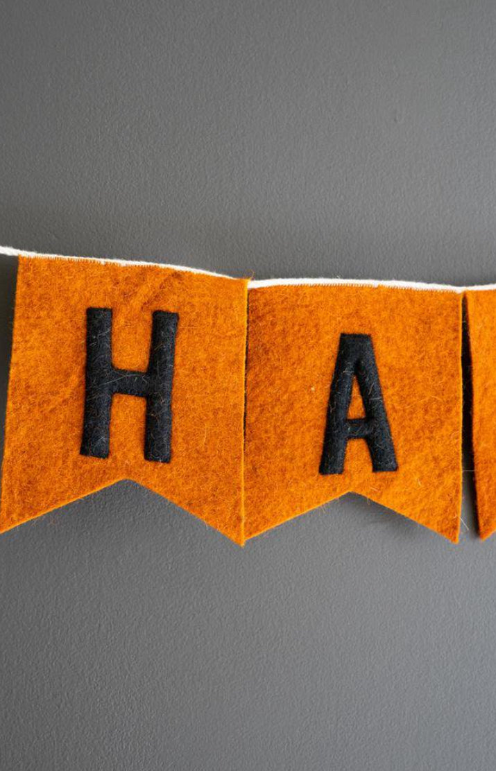 Felt Happy Halloween Garland