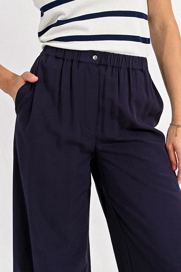 Molly Bracken Elastic Waist Wide Leg Pants