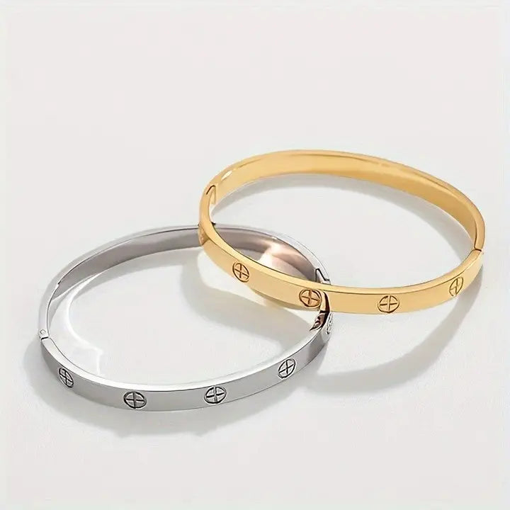 18K Non-Tarnish Waterproof Stainless Steel Bangle