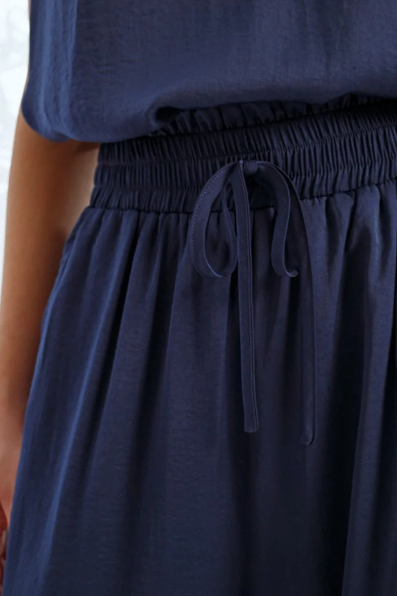 High Waisted, Fluid Pants