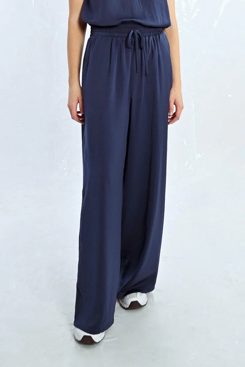 High Waisted, Fluid Pants
