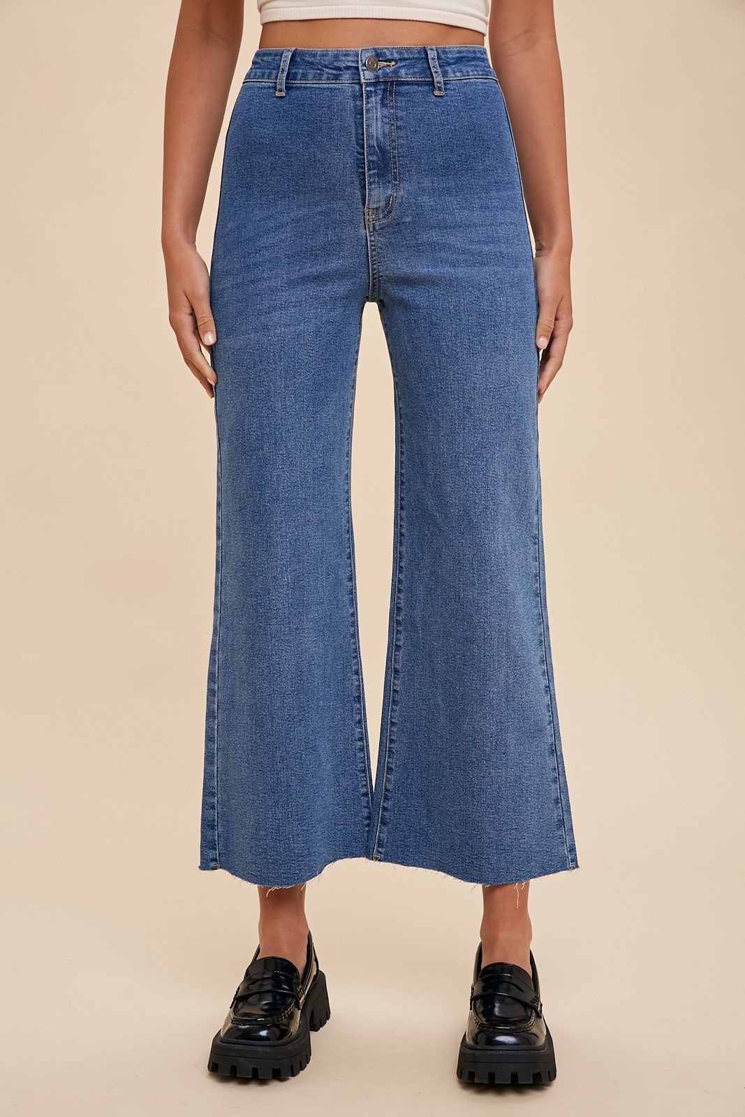 AnnieWear Moments  Denim Cropped Jeans