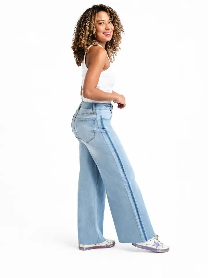 1822 Atlas High Rise Denim