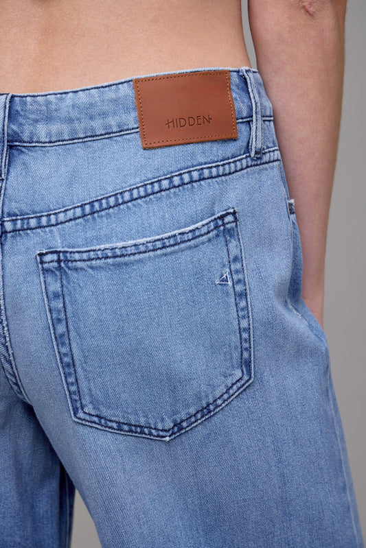 Hidden Jeans Mid Rise Wide Pant