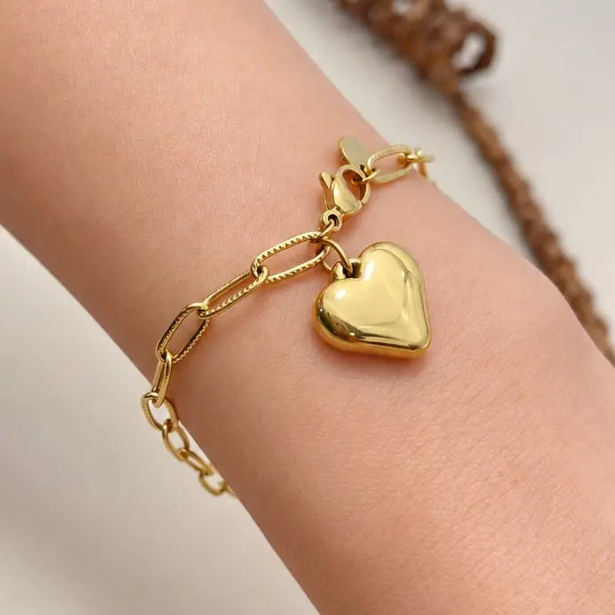 Tarnish Free Heart Bracelet