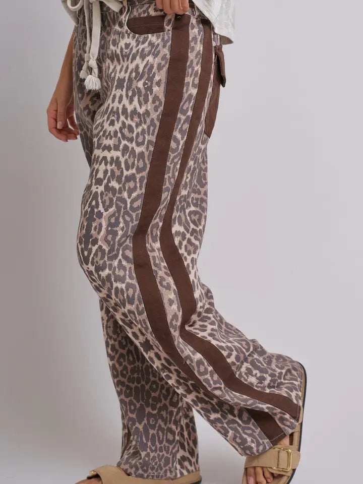 Leopard Print Wide-Leg Pants with Side Stripe