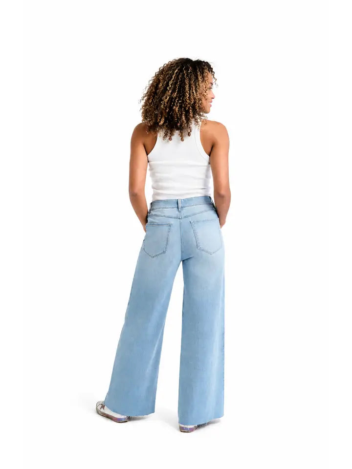 1822 Atlas High Rise Denim