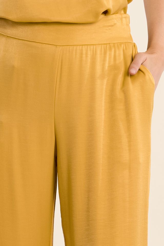 Ladies Woven Pants