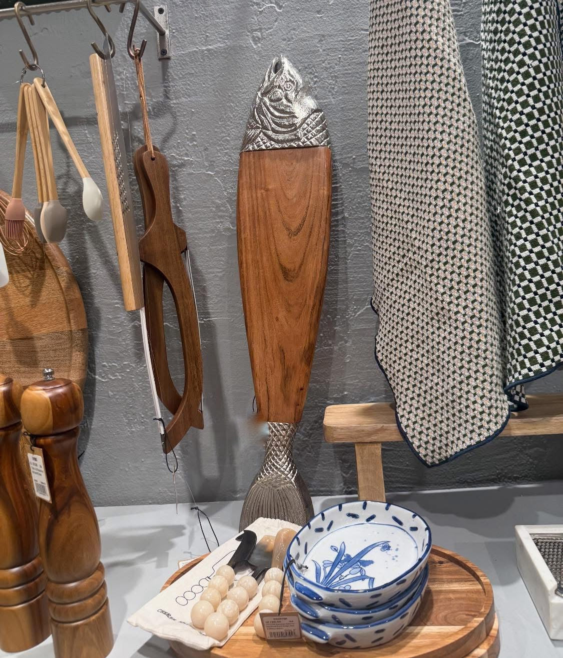 Acacia Wood & Cast Aluminum Fish Shaped Serving Board