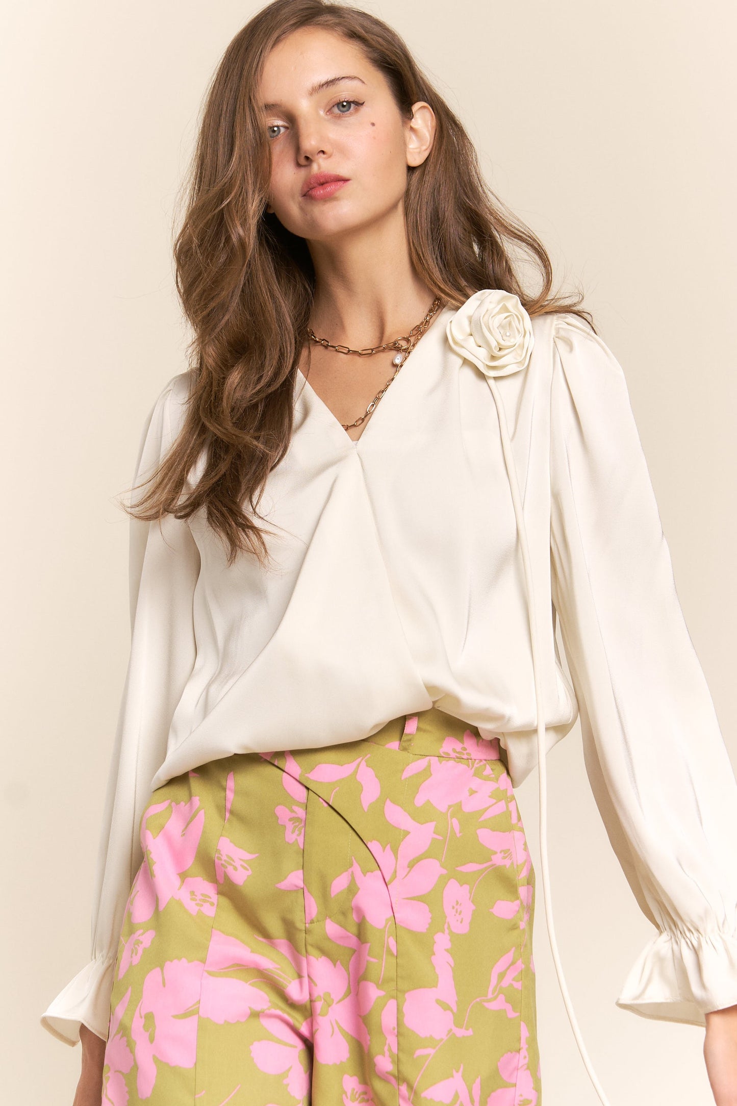 Detachable Flower Brooch Detailed Satin Blouse