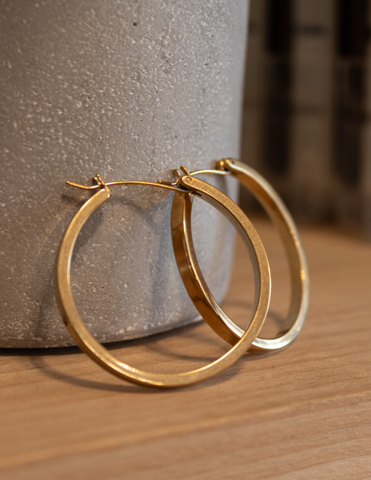 Waterproof Falling Hoop Earrings