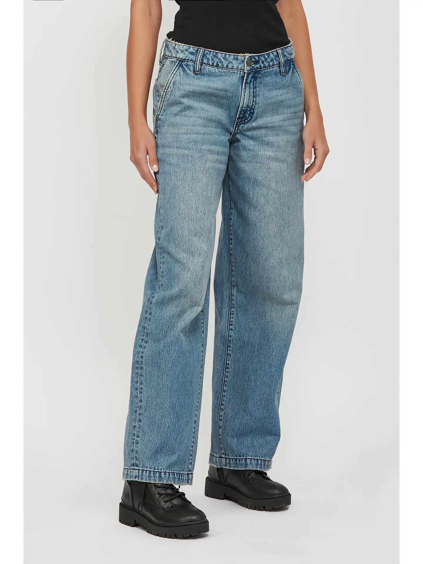 Hidden Jeans Mid Rise Baggy Wide Leg