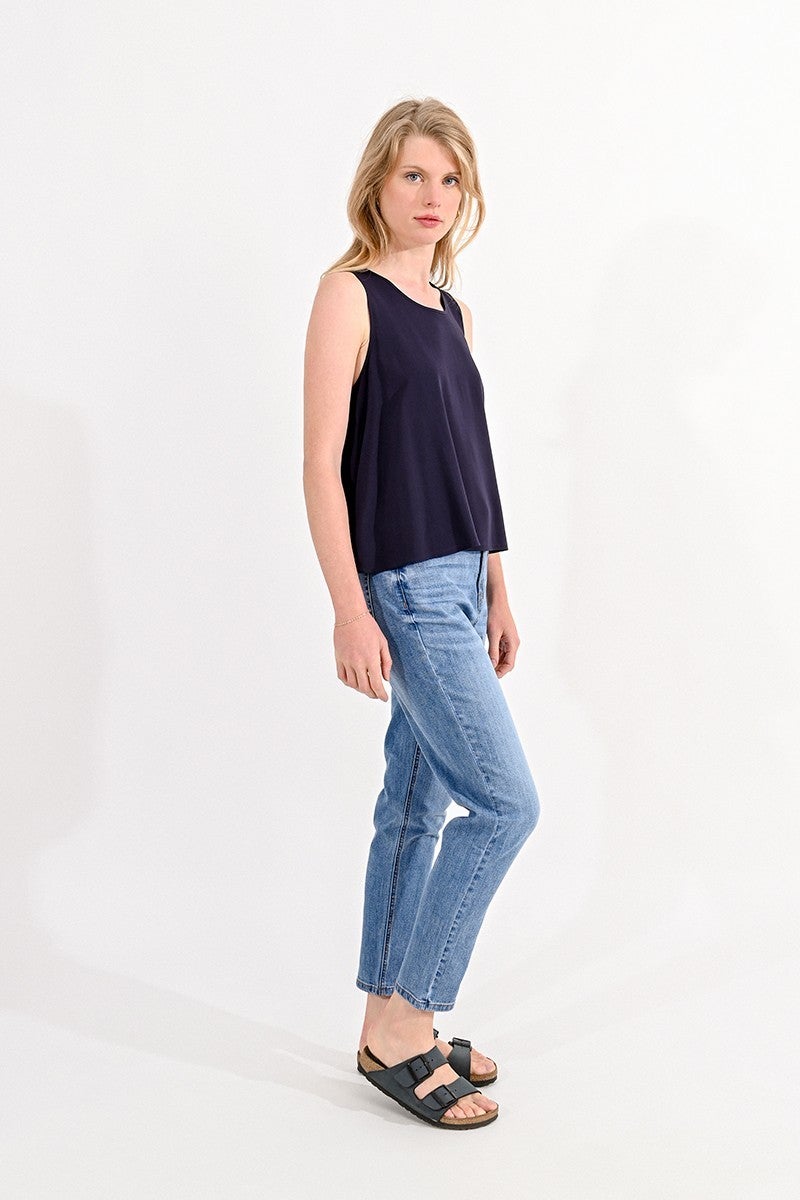 Loose Fit Sleeveless Top