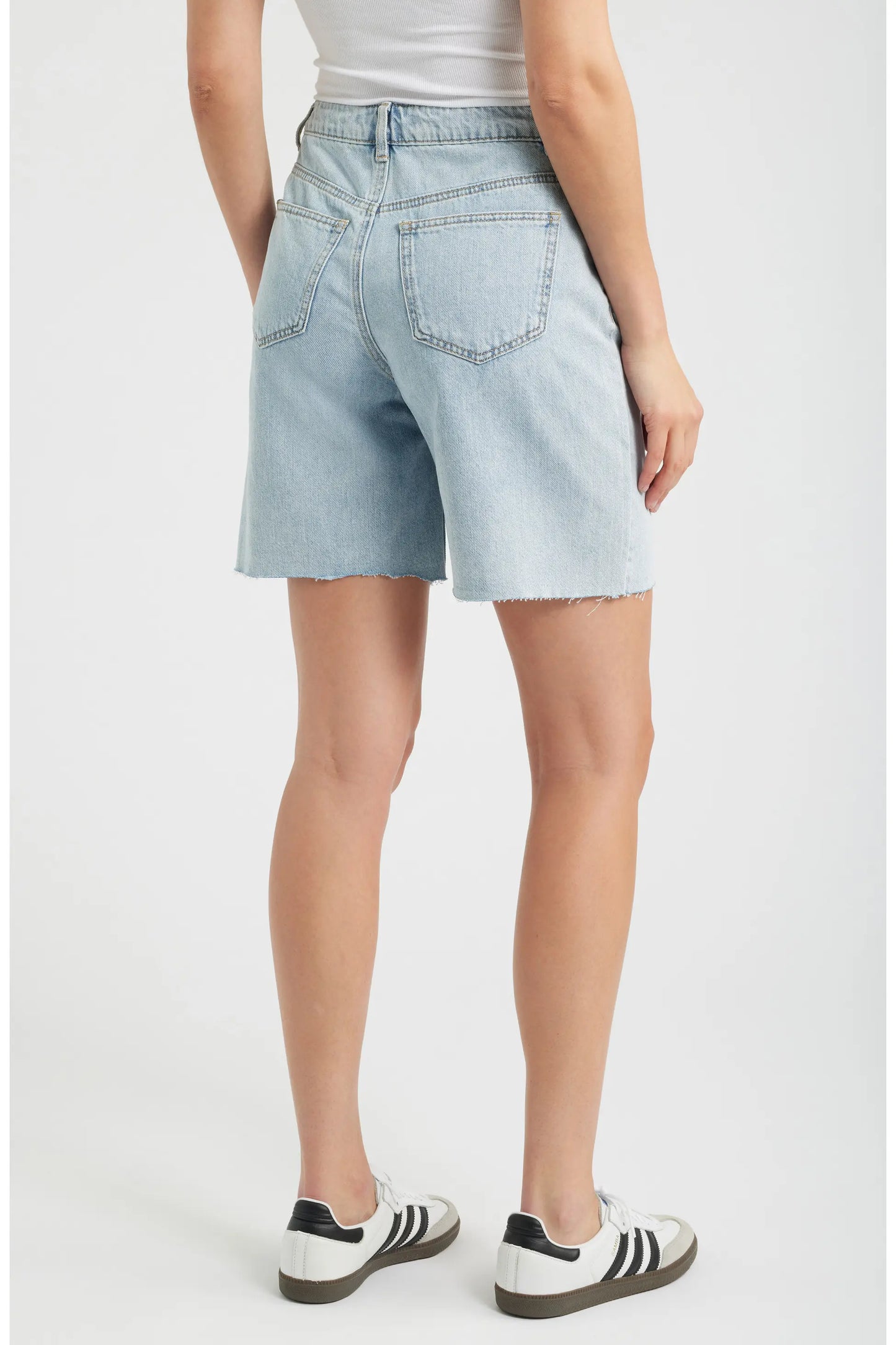 Drawstring Raw Hem Denim Shorts